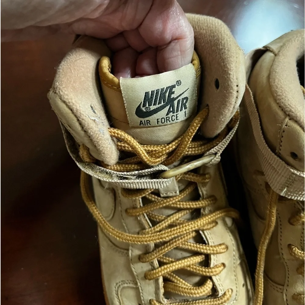 Nike Air Force One suede high top tennis shoes size 5 1/2 youth barely worn EUC